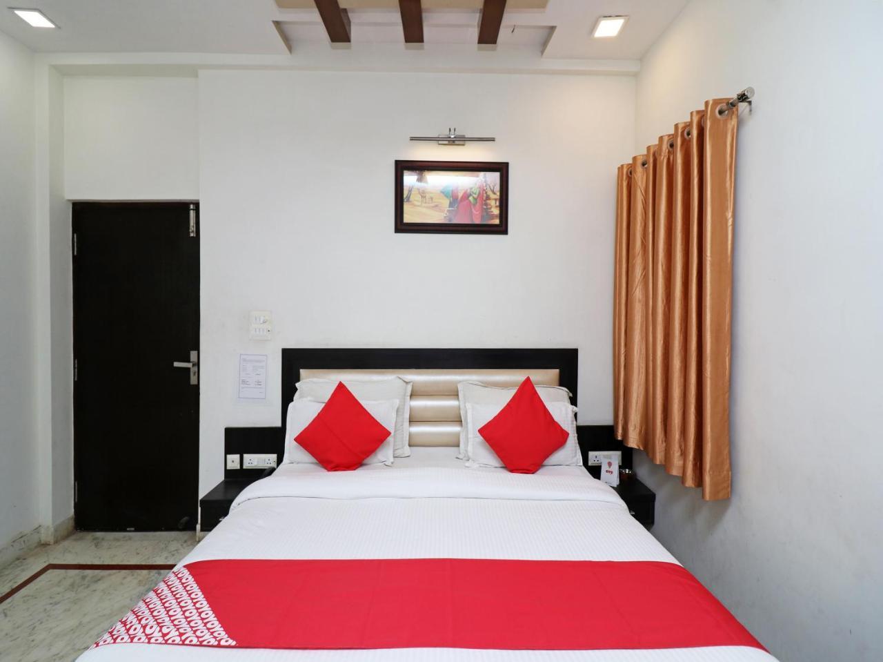 Aaradhya Residency Hotell Agra  Eksteriør bilde