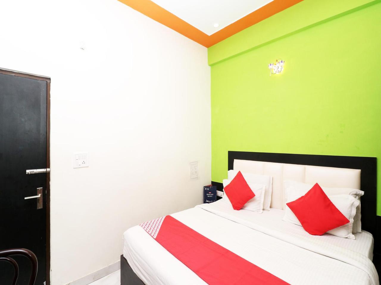Aaradhya Residency Hotell Agra  Eksteriør bilde