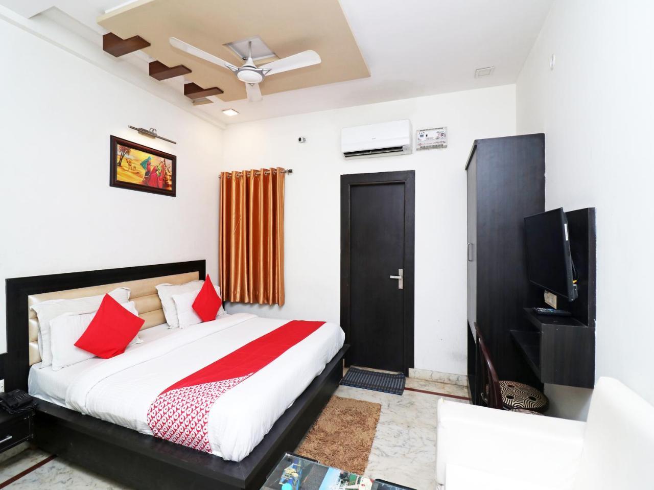 Aaradhya Residency Hotell Agra  Eksteriør bilde