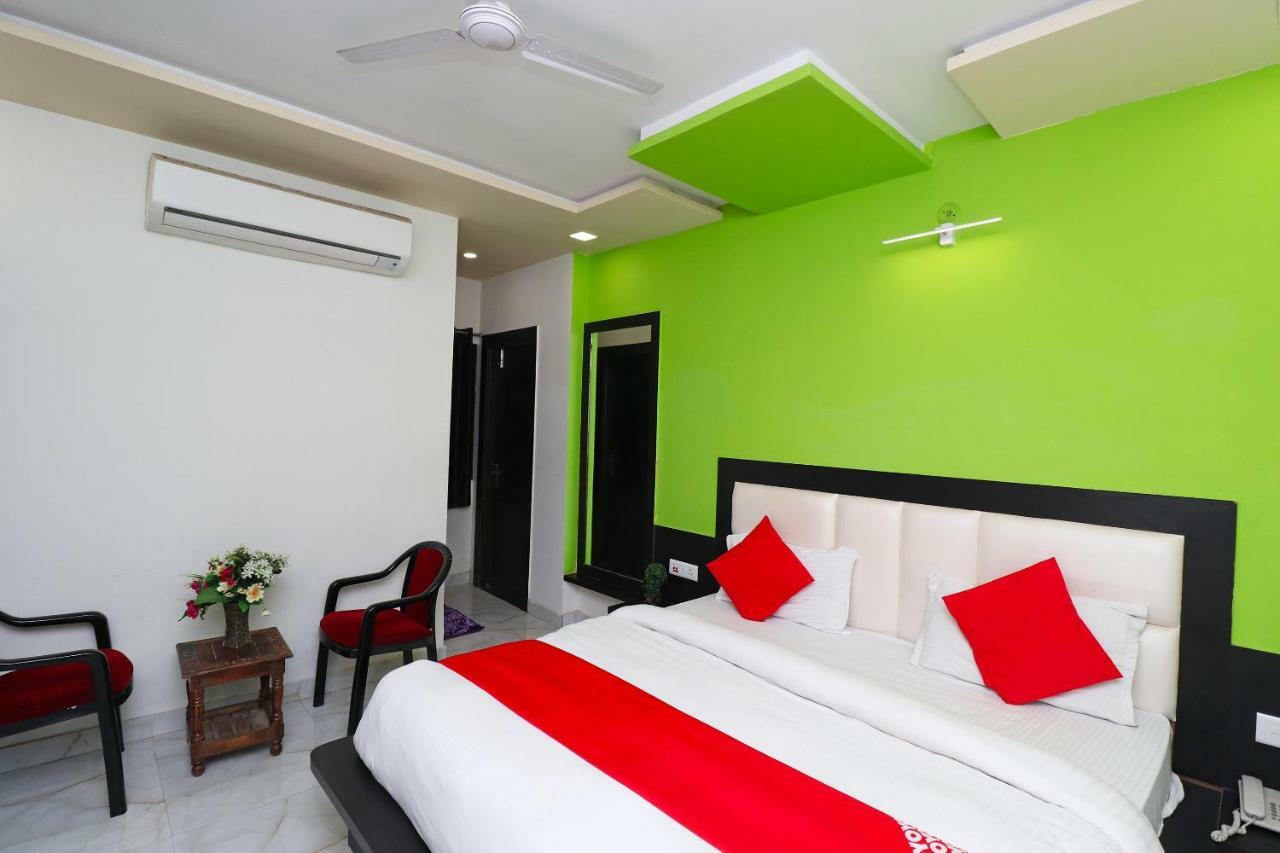 Aaradhya Residency Hotell Agra  Eksteriør bilde